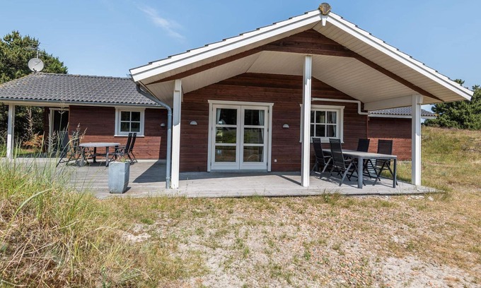 Rindby Strand House | 9 person holiday home in Fanø