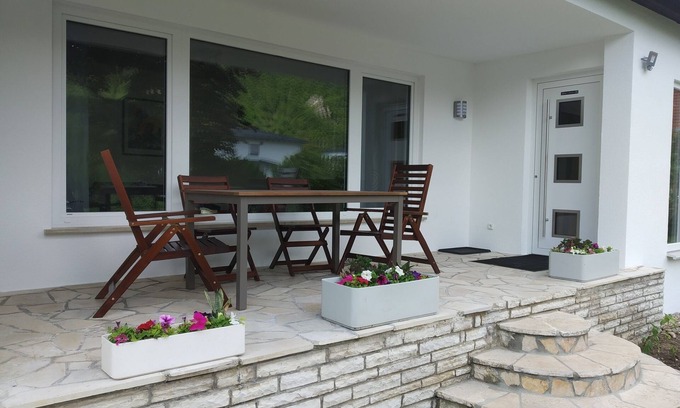 Riedenburg Apartment | 90sqm vacation apartment in the Altmühltal for up to 5 people
