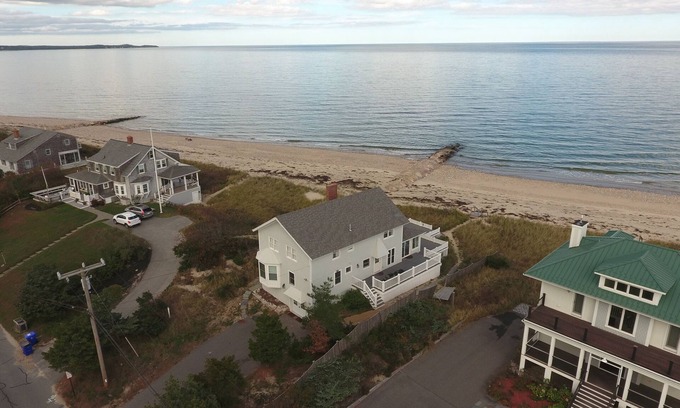 Sagamore Beach House | 93 Phillips Rd SD246