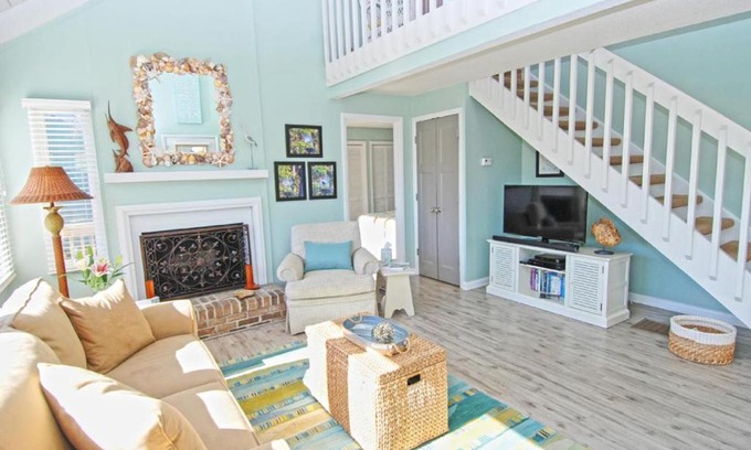 Sealoft Villas House | 947 Sealoft Villa