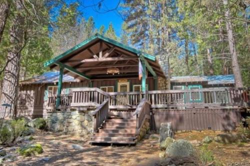 North Wawona House | 95R The Little Creek Cabin