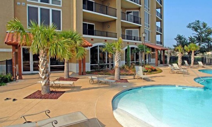 Gulfport Condo | $99 end of summer special per night,. over 250 5 star reviews