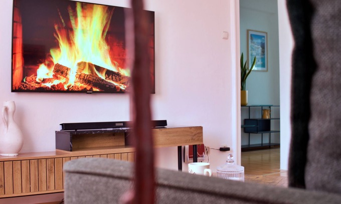 Holsterhausen Apartment | 99qm Fewo Uniklinik Essen