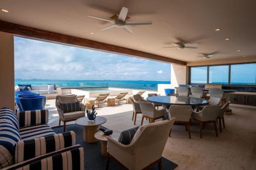 Isla Mujeres Apartment | 9BR Luxury Beachfront Penthouse w/Private Pool