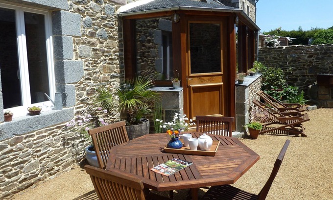 Plourhan House | A 3 km of beaches! Cottage 3 * to 4 people.
