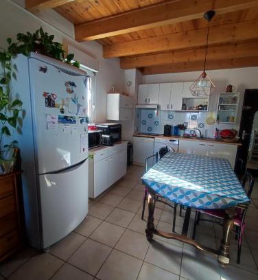 Prunete Apartment | A 5 mn à pied de la mer, piscine ,tennis, paillote
