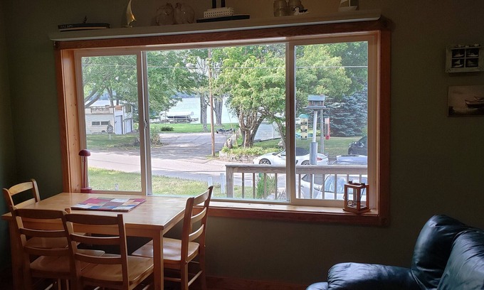 Ludington House | A charming family getaway with relaxing lake views!