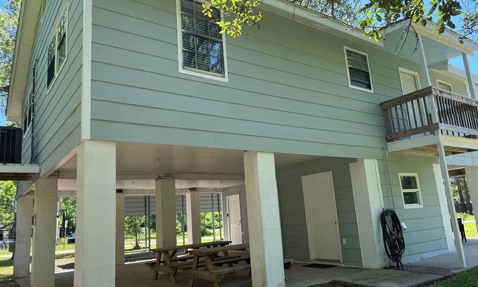 Shoreline Park Cottage | A Coastal Charm indeed. Porch Swings, Sea Breezes & Southern Ease