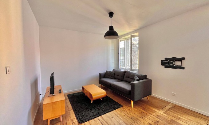 Clermont-Ferrand Apartment | A comfortable, practical stay