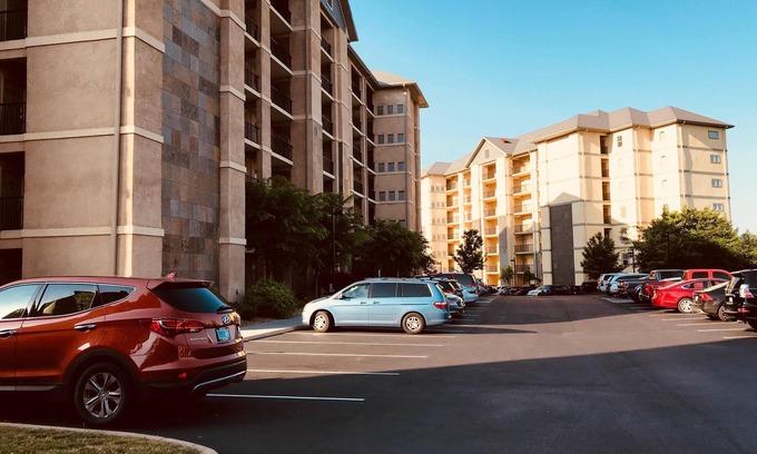 Pigeon Forge Condo | A+ CONDO AWESOME LOCATION