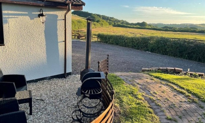 Hockworthy House | A couples getaway to Devon, relax and enjoy the countryside