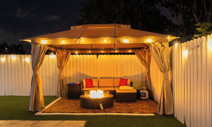 North Lauderdale House | A Cozy Oasis: 3 Bedroom, 2 Bathroom Home with Pool, Near Everything, AC, & WiFi