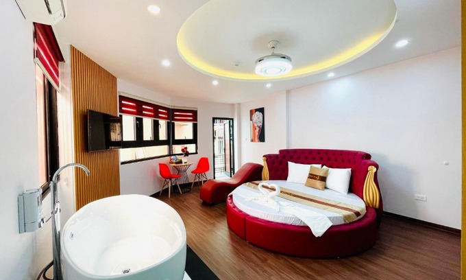 Dong Da Hotel | A&EM VILLA