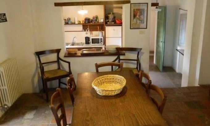 Palazzone Apartment | A farmhouse typical of the Tuscan country-houses 3