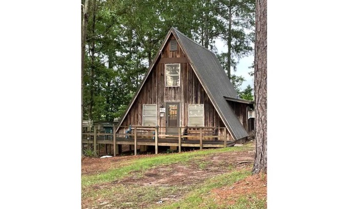 Taylor House | A~Frame Cozy Cottage ~Four