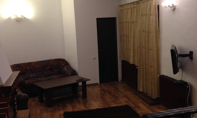 Sector 3 Apartment | A friendly and cozy apartment, 70 sqm, close to the subway