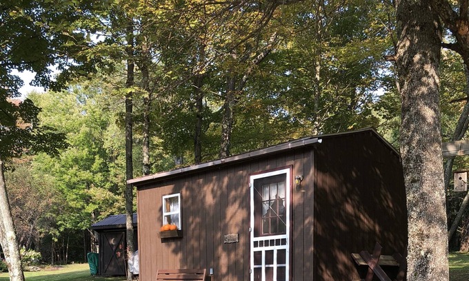 Hartwick Cabin | A Glamping Dream in a Cabin Near Cooperstown, NY