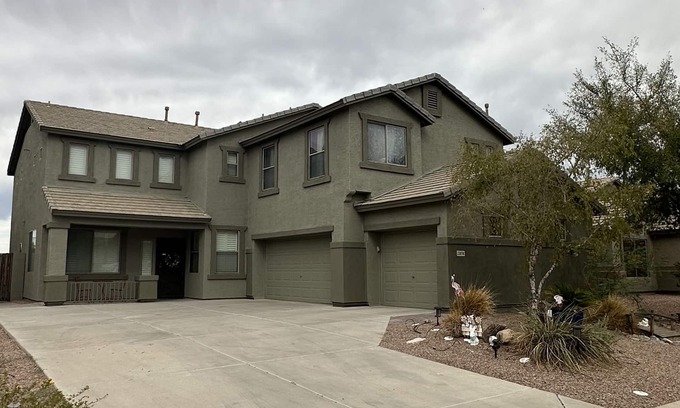 Maricopa House | A golf course single family home.