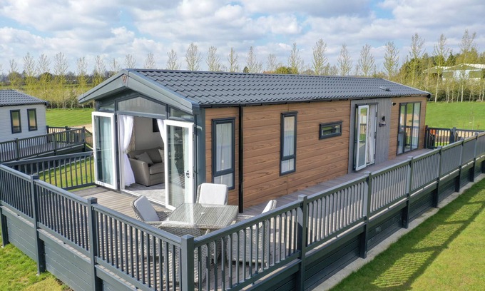 Wombleton Cottage | A keld spring lodge retreat that sleeps 4 guests in 2 bedrooms