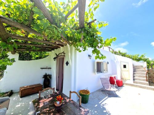 Lipari House | a Loggia