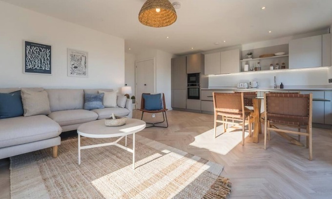 Amlwch Apartment | A modern costal townhouse in the scenic Bull Bay, offering stunning coastal views for up to 4 guests