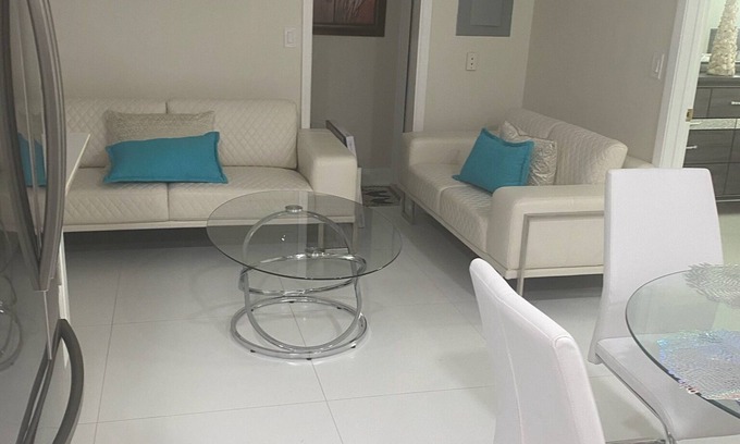Jensen Beach House | A new, modern, and luxurious 2-bedroom house, Unit B.