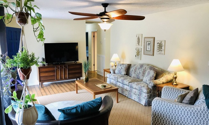 Canton House | A North Georgia getaway