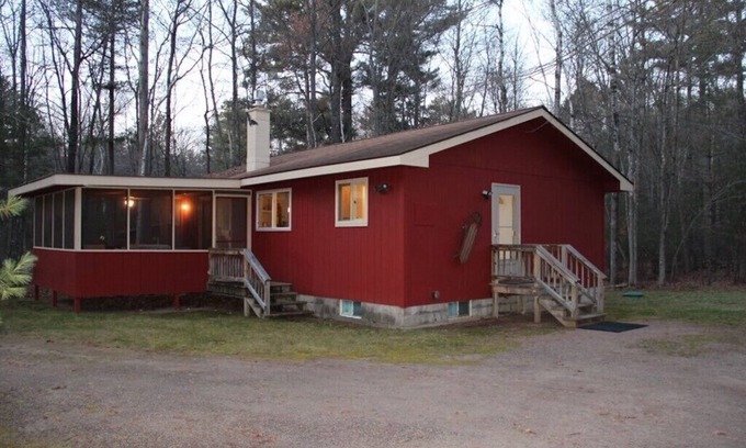 Arbor Vitae House | A Northwoods Experience: just minutes to Minocqua