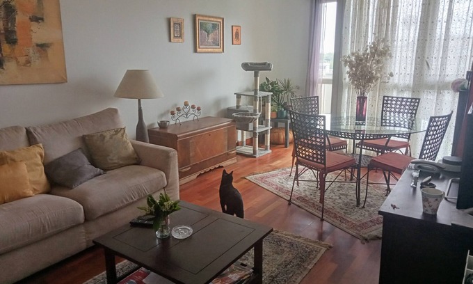 Le Pre-Saint-Gervais Apartment | A Paris, Comme Vous y Étiez, Loue Beau et Grand F3 Pour la Jo/jp Toute Commodité