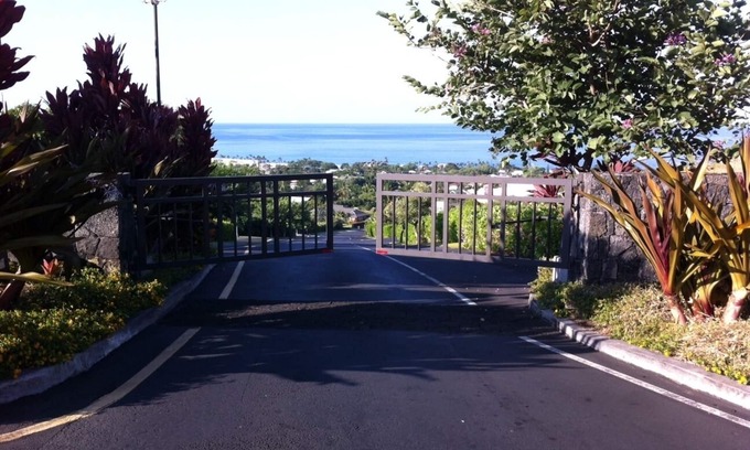 Kailua-Kona Apartment | A perfect suite for temporary short term visitors