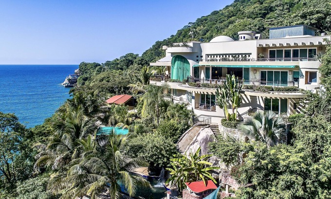 Boca de Tomatlan Villa | A perfect vacation destination for family gatherings