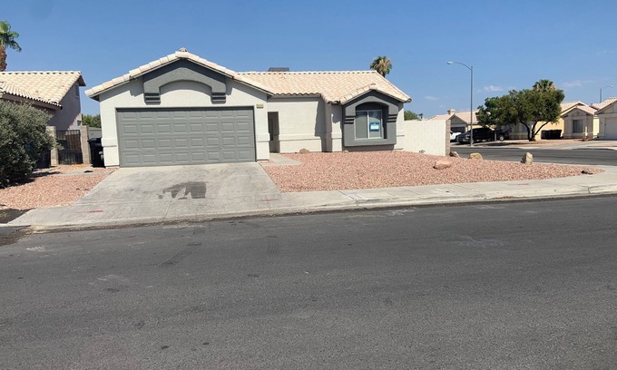 North Las Vegas House | A piece of home away from home