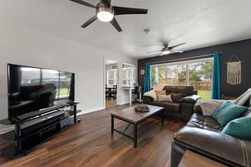 Long Beach House | A Pirates Dream