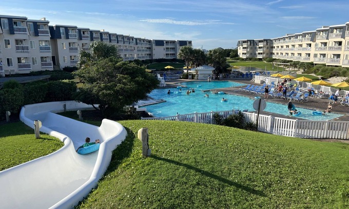 Morehead City Apartment | A Place at the Beach