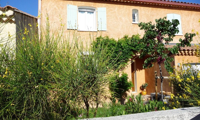 L'Isle-sur-la-Sorgue House | a pleasant base close to a charming town