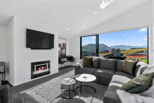 Jacks Point House | A Remarkable Stay - Jack's Point Holiday Home