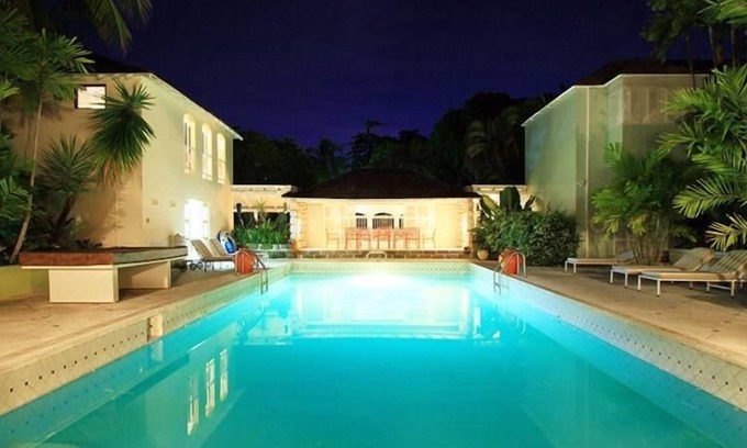Sandy Lane Villa | A romantic fusion of both British tradition and relaxed luxury
