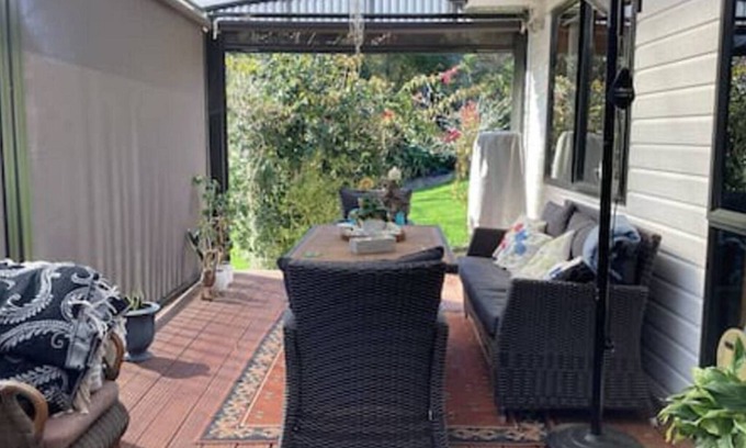 Coromandel House | A Slice of Paradise - Family getaway with boat parking