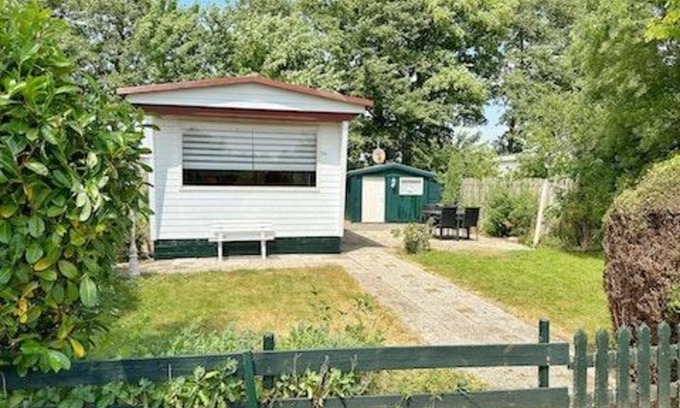Sint Maarten House | A somewhat older, simple chalet yet fully equipped.