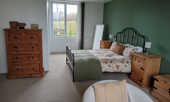 Loubezs-Bernac House | A spacious village house for two, a minutes walk from the local amenities!