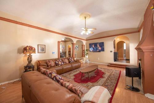 Downtown Little Rock House | A Spanish Castle For Your Living Pleasure