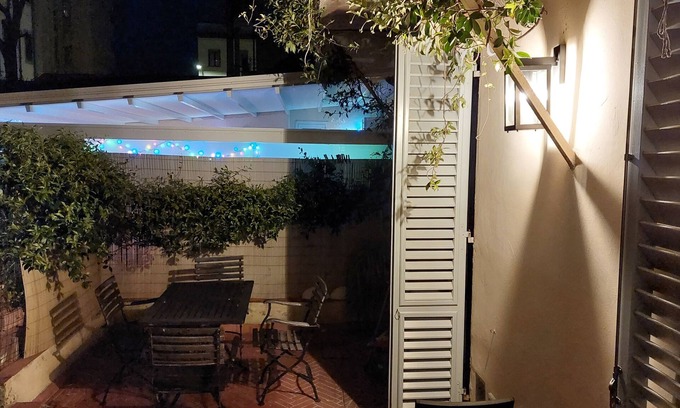 San Lorenzo Apartment | A stone's throw from downtown
