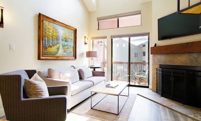 North Park City Condo | A Stone's Throw From Park City Resort Lifts! Upgrades Throughout!
