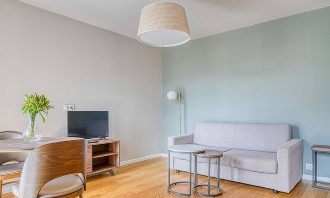 Issy-les-Moulineaux Apartment | A stone’s throw from Paris - The Gracious