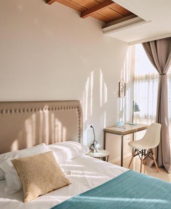 Laracha House | A TABERNA ROOMS