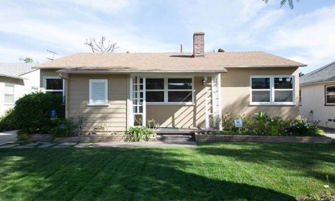 Van Nuys House | A true haven to enjoy your vacation!