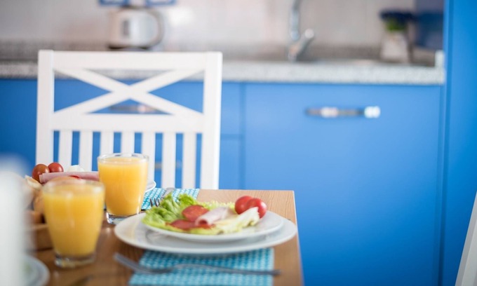 Los Abrigos House | A2 Authentic Guest House Room