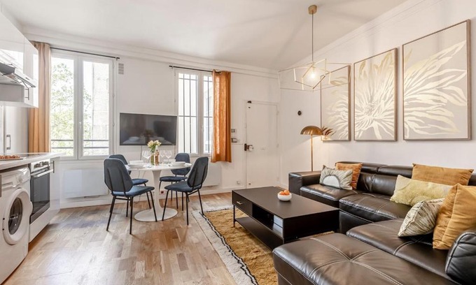 3rd Arrondissement Apartment | A32#Republique # Marais # 1BedRoom # Paris03 # AC