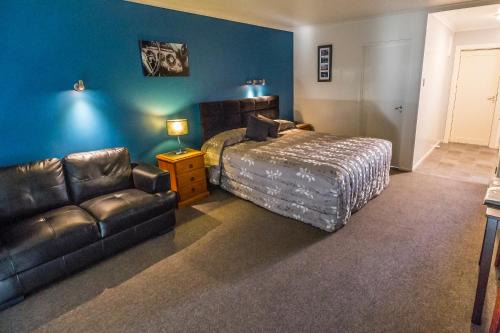 Oamaru Hotel | AAA Thames Court Motel