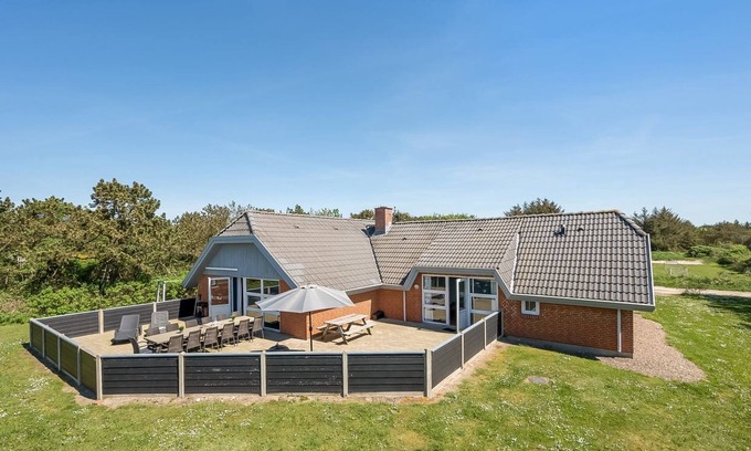 Lodbjerg Hede House | "Aage" - 1.7km from the sea by Interhome